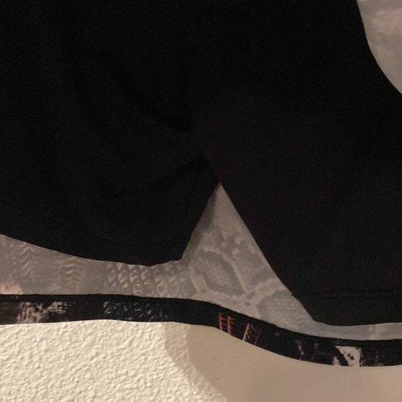 TY bikinis snakeskin print skort size medium - Picture 4 of 6